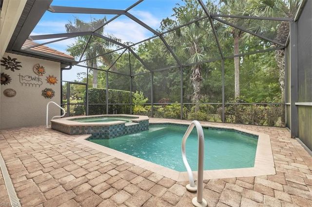 16044 Herons View DR, Alva, FL 33920