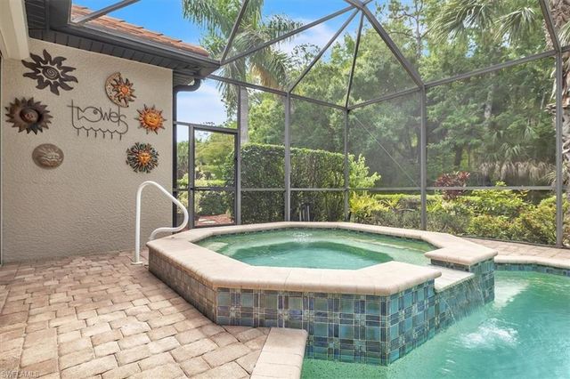 16044 Herons View DR, Alva, FL 33920