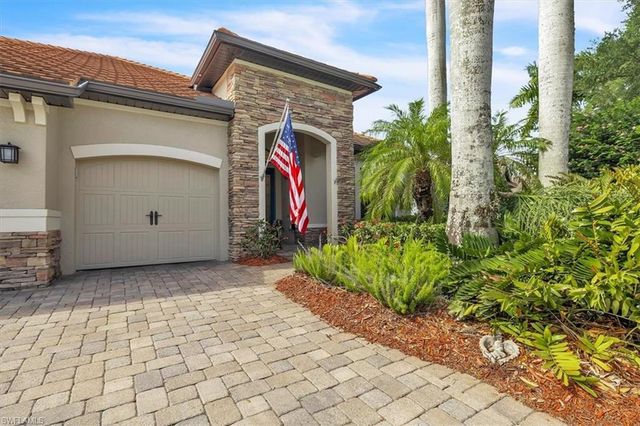 16044 Herons View DR, Alva, FL 33920