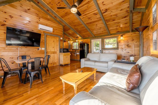 85 Gala Lane, Stanton, KY 40380
