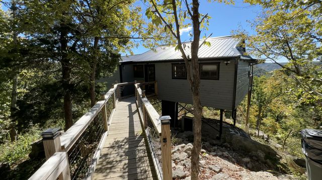85 Gala Lane, Stanton, KY 40380