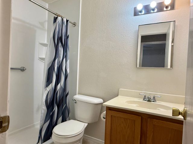 932 White Dove Drive, Arlington, TX 76017