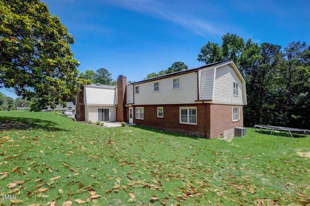 76 Traceway N, Sanford, NC 27332