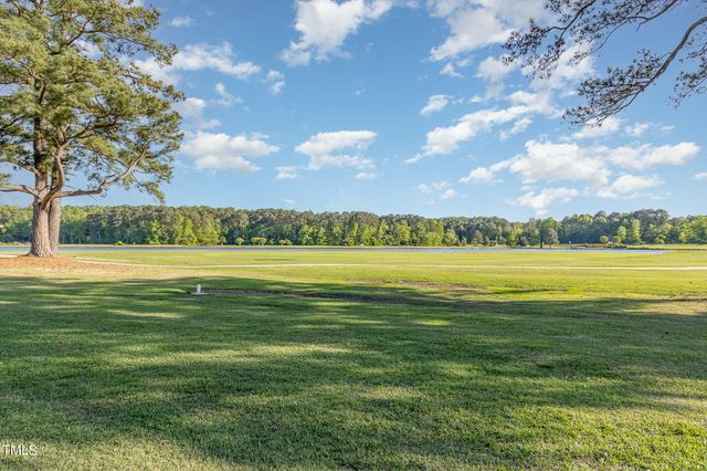 76 Traceway N, Sanford, NC 27332