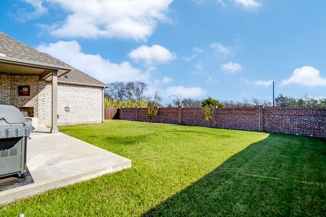 10108 Walnut Ridge Drive, Grand Prairie, TX 76065