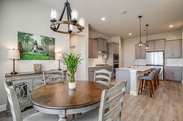 10108 Walnut Ridge Drive, Grand Prairie, TX 76065