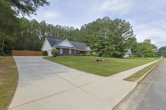 2109 Raegan Court, Monroe, GA 30655
