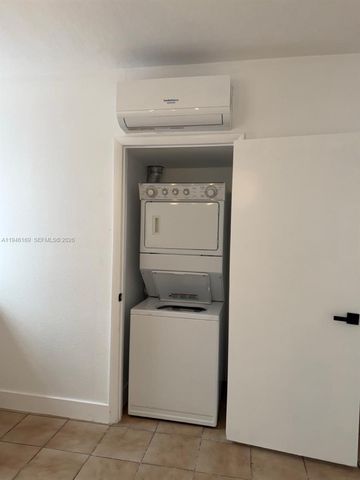 219 SW 21st Ave 1, Miami, FL 33135