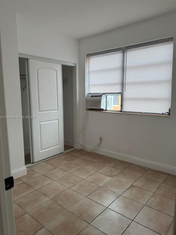 219 SW 21st Ave 1, Miami, FL 33135