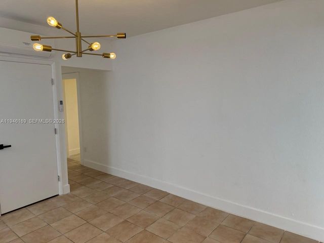 219 SW 21st Ave 1, Miami, FL 33135