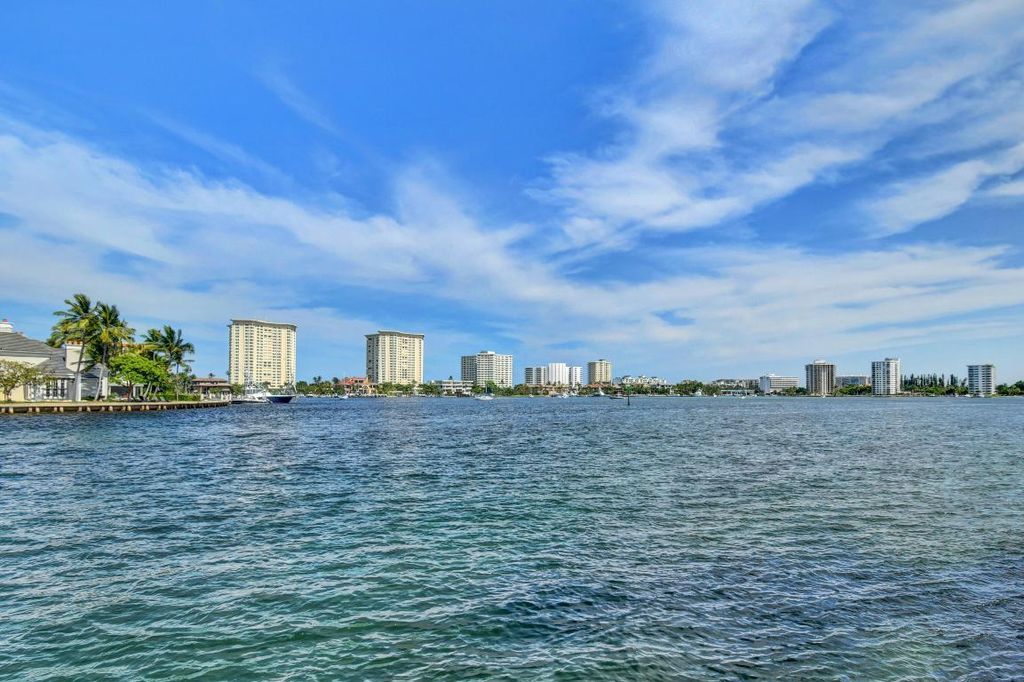 Image 26 of property listing at 140 SE 5th Avenue 448, Boca Raton, FL 33432