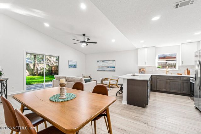 751 CAMELIA Street, Atlantic Beach, FL 32233