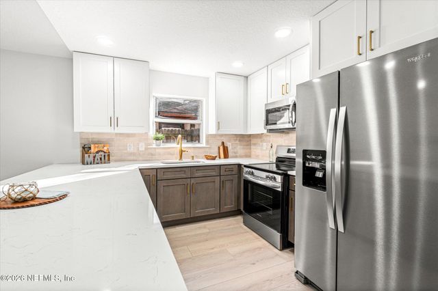 751 CAMELIA Street, Atlantic Beach, FL 32233