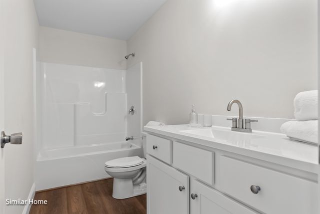 8A The Crossings at Village Center Drive, Barrington, NH 03825