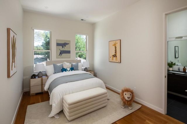 688 12th Avenue, Menlo Park, CA 94025