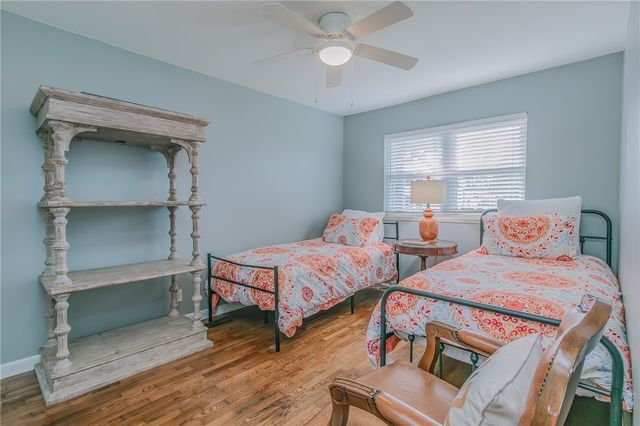 808 NW 8th Street, Bentonville, AR 72712