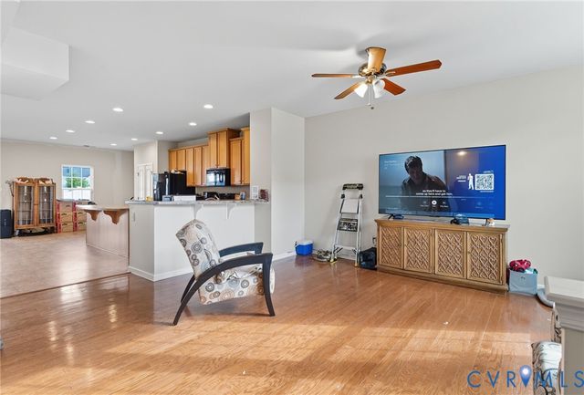 11537 Claimont Mill Dr, Chester, VA 23831