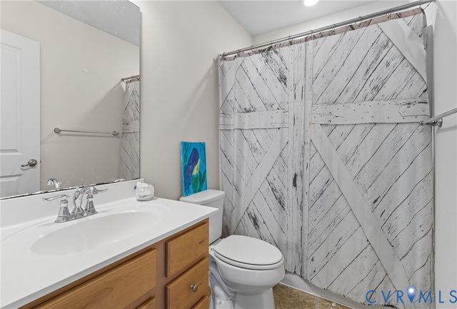 11537 Claimont Mill Dr, Chester, VA 23831