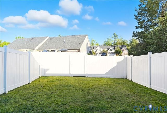 11537 Claimont Mill Dr, Chester, VA 23831