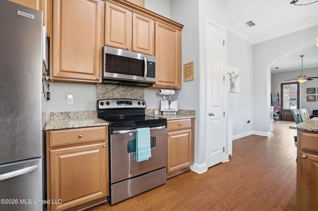 17006 Sago Drive, D'iberville, MS 39540