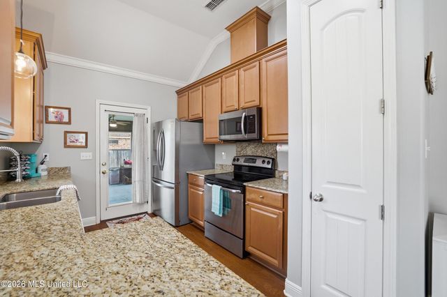 17006 Sago Drive, D'iberville, MS 39540