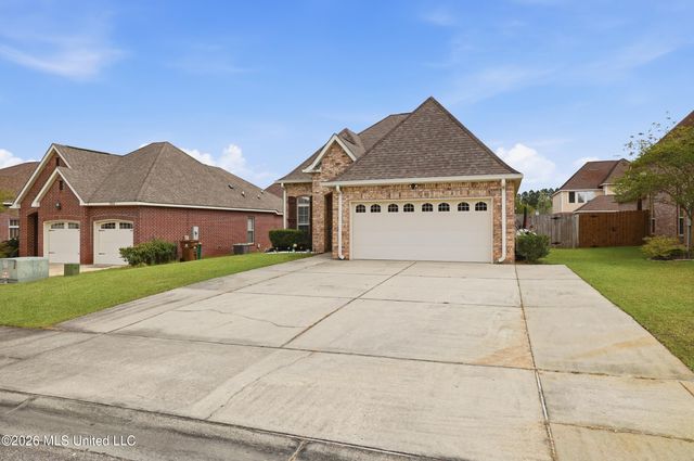 17006 Sago Drive, D'iberville, MS 39540