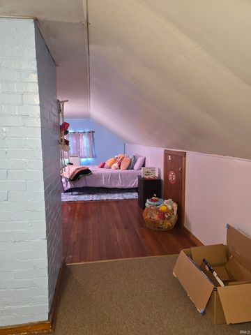 11242 E 50 S. Road, Oakland City, IN 47660