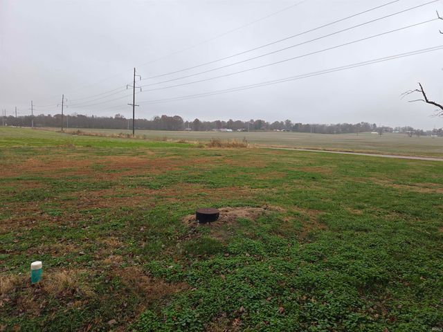 11242 E 50 S. Road, Oakland City, IN 47660