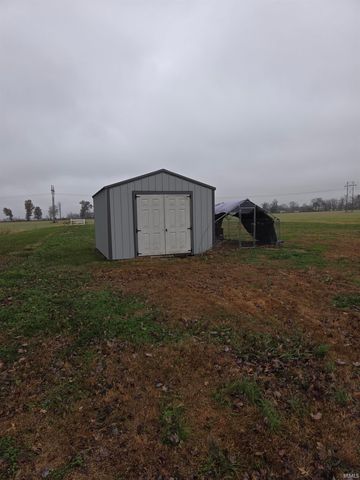 11242 E 50 S. Road, Oakland City, IN 47660