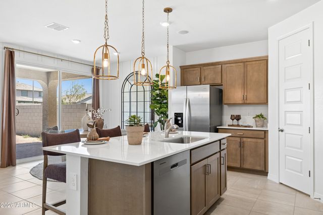 17500 W ILLINI Street, Goodyear, AZ 85338