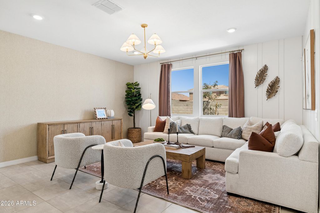 Image 3 of property listing at 17500 W ILLINI Street, Goodyear, AZ 85338