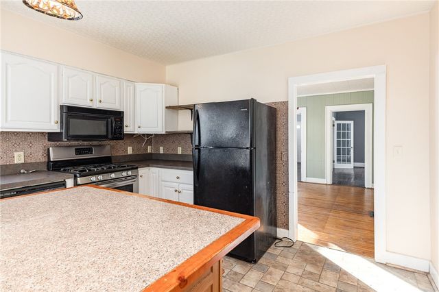 86 Nelson Street, Auburn, NY 13021