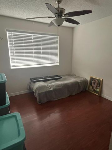 4167 N Haverhill Road 1102, West Palm Beach, FL 33417