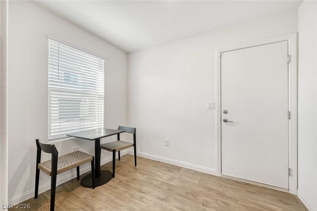 2758 Champagne Gold Avenue, North Las Vegas, NV 89086