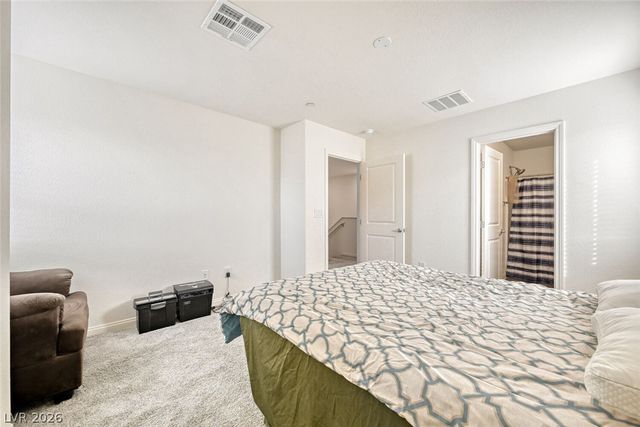 2758 Champagne Gold Avenue, North Las Vegas, NV 89086