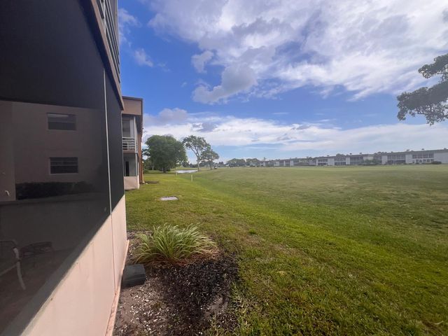 A Flanders 5, Delray Beach, FL 33484