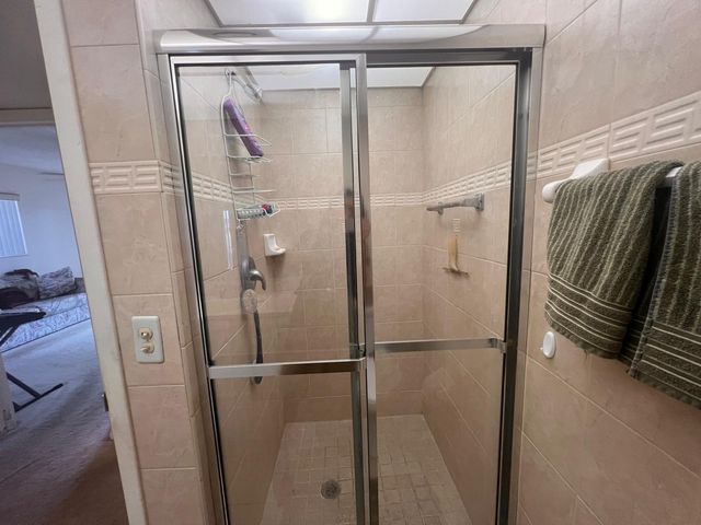 A Flanders 5, Delray Beach, FL 33484