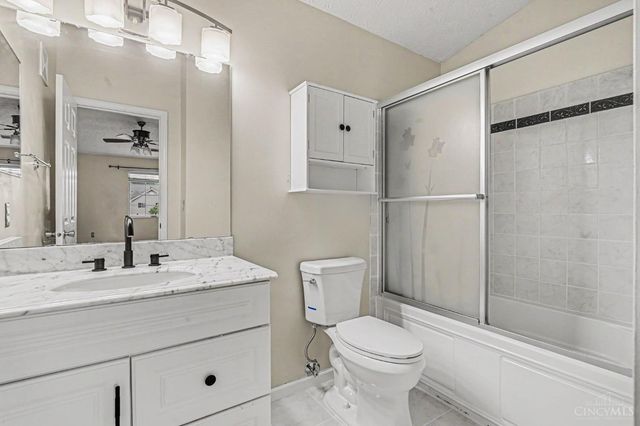 410 Carrington Lane, Loveland, OH 45140