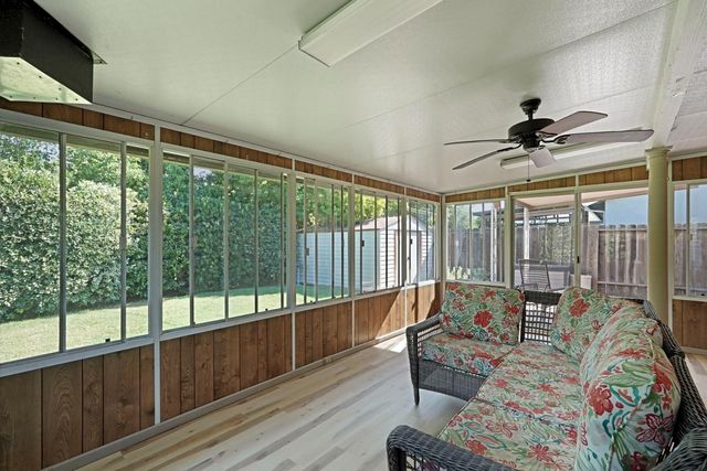 870 Bel Air Ct, Lodi, CA 95240