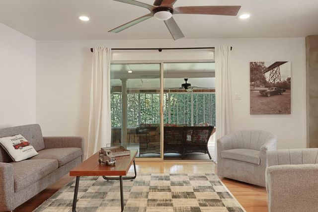870 Bel Air Ct, Lodi, CA 95240