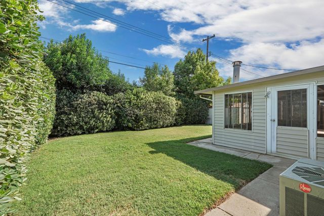 870 Bel Air Ct, Lodi, CA 95240
