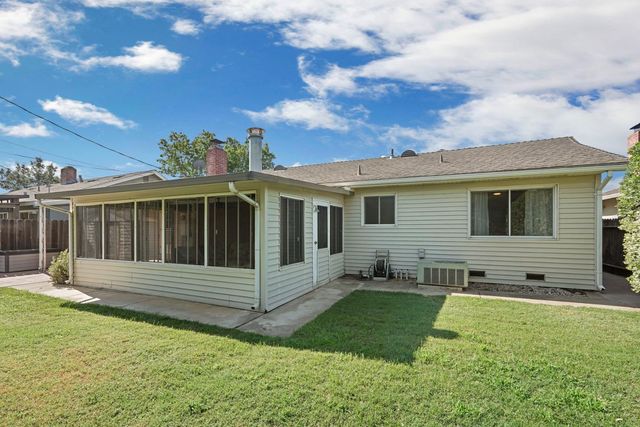 870 Bel Air Ct, Lodi, CA 95240