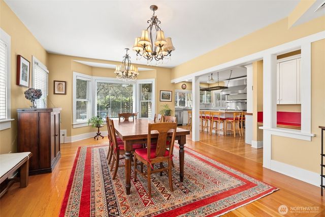 813 Midway Avenue NW, Olympia, WA 98502