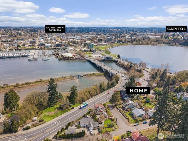 813 Midway Avenue NW, Olympia, WA 98502