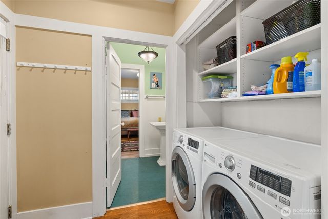 813 Midway Avenue NW, Olympia, WA 98502