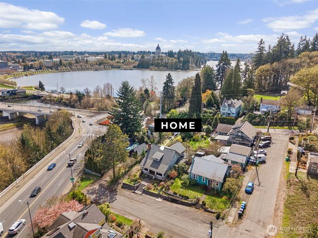 813 Midway Avenue NW, Olympia, WA 98502