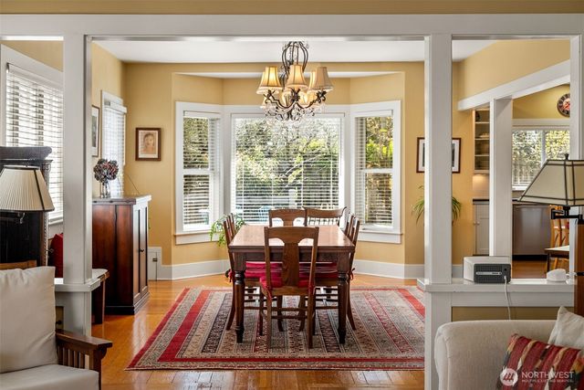 813 Midway Avenue NW, Olympia, WA 98502