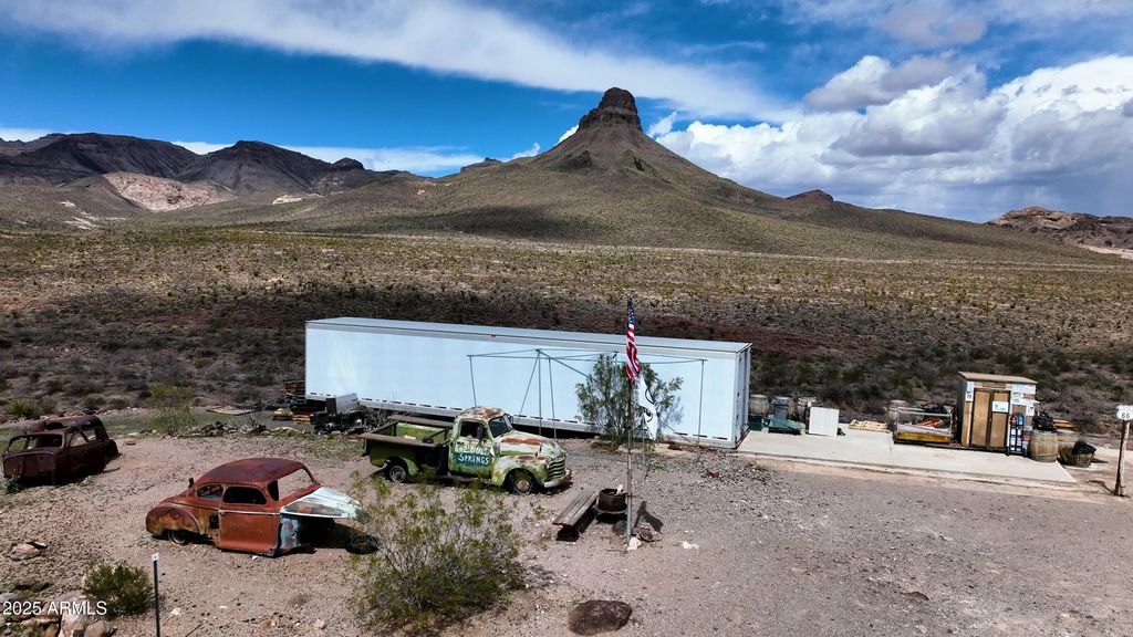 Image 19 of property listing at - W Oatman Highway -- -, Golden Valley, AZ 86413