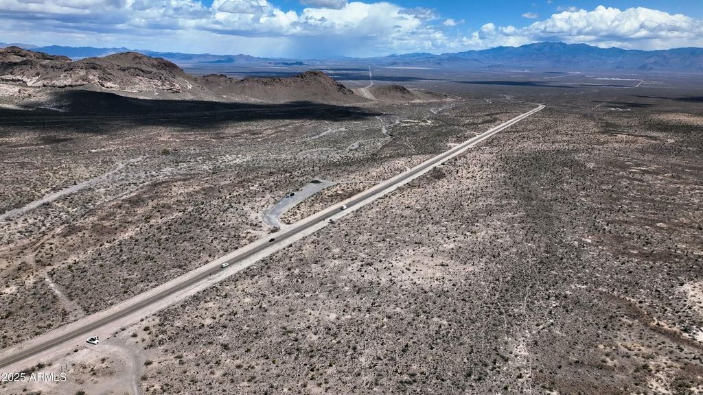 Image 20 of property listing at - W Oatman Highway -- -, Golden Valley, AZ 86413