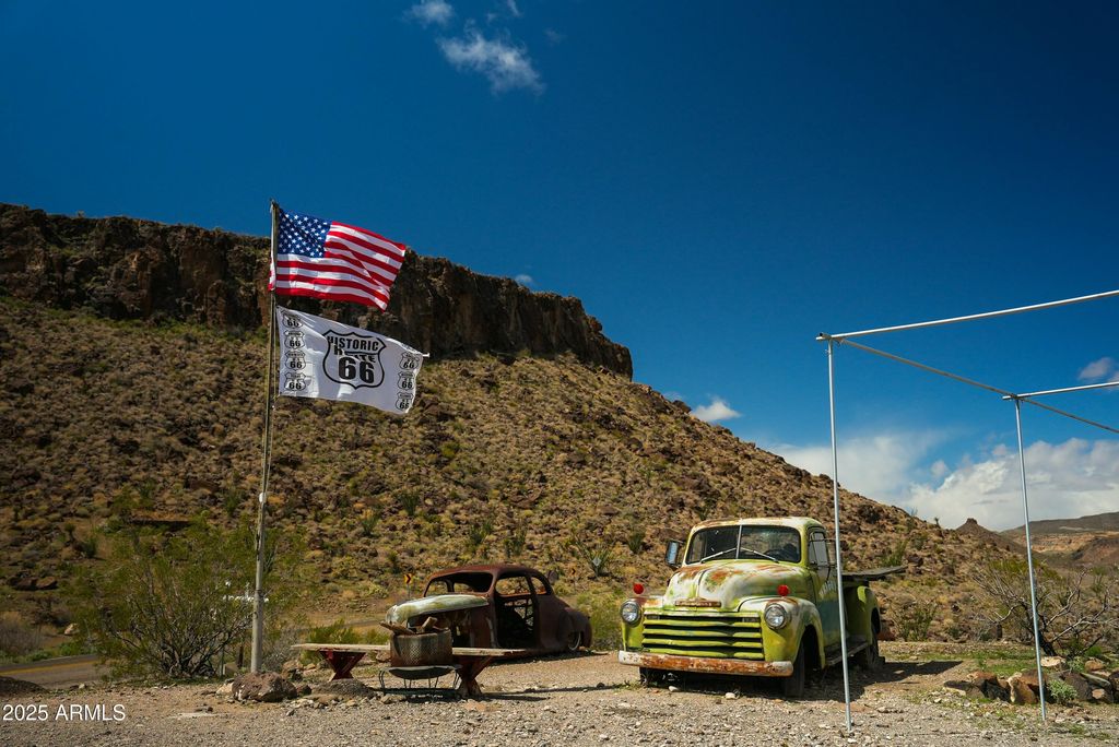 Image 6 of property listing at - W Oatman Highway -- -, Golden Valley, AZ 86413